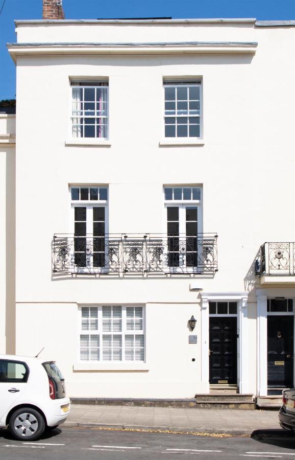 Modern Apartment In Leamington Spa City Centre Экстерьер фото